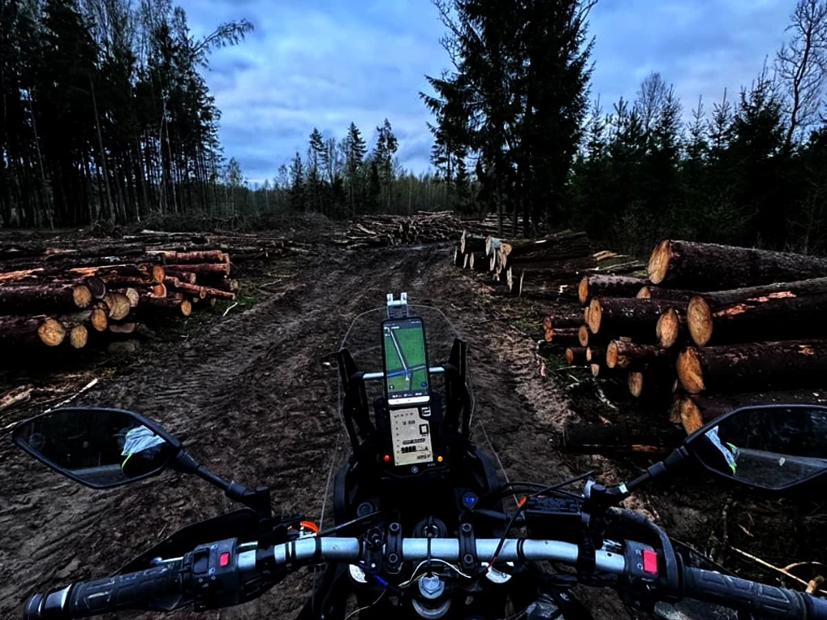 Off-road trail ride